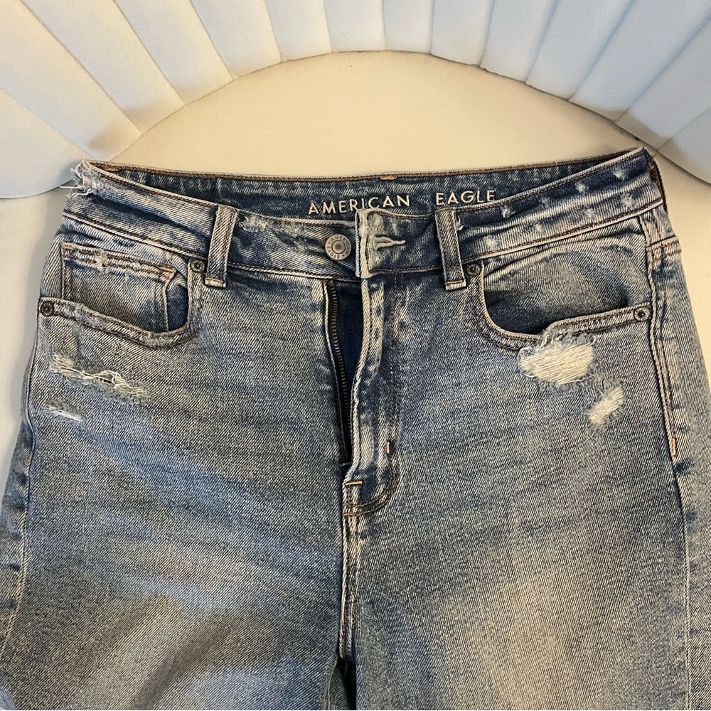 American Eagle Stretch Mom Jean